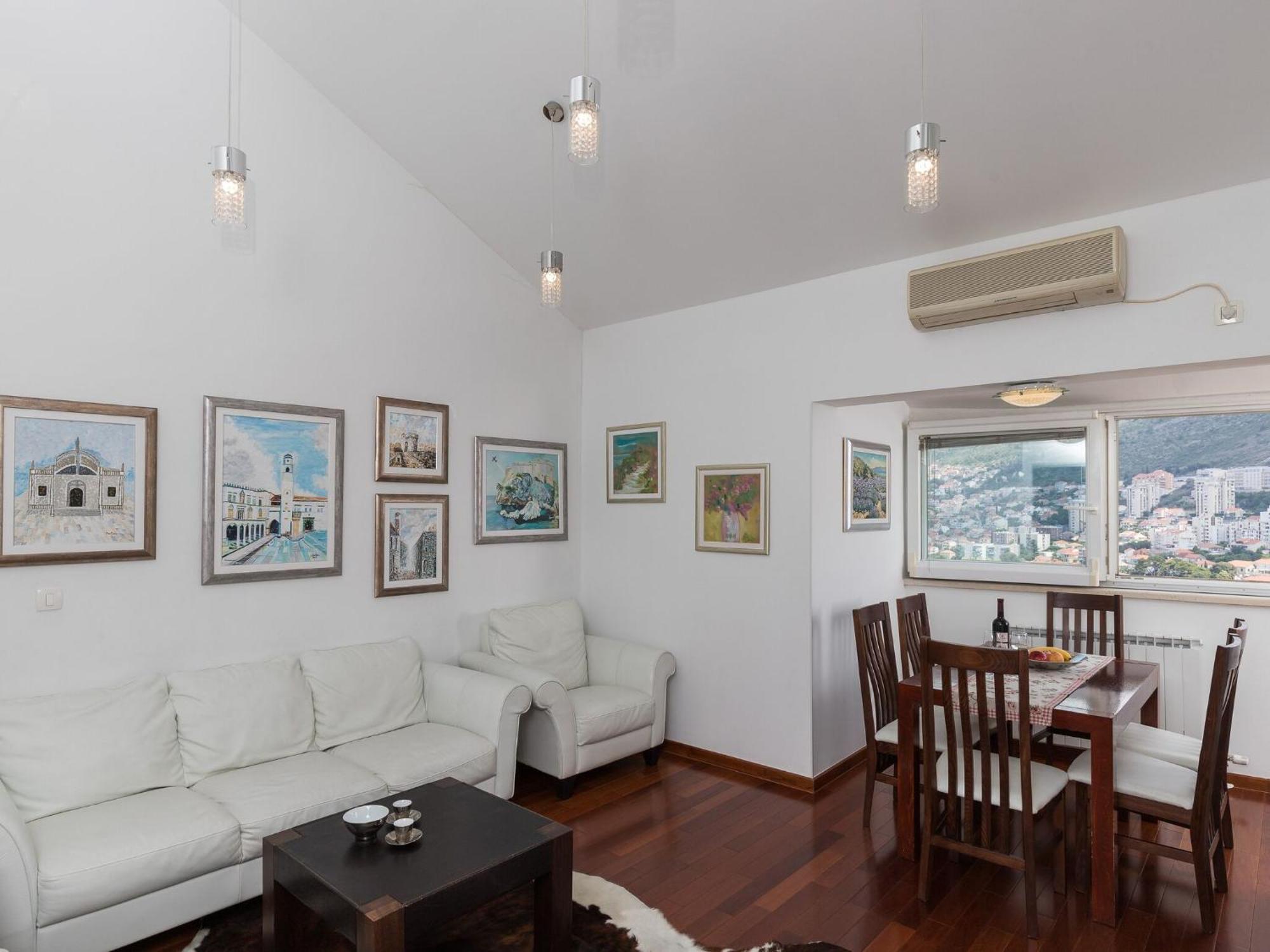 Apartment Super Marijo - Two-bedroom With Sea View